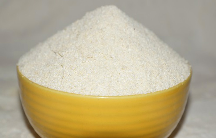 Garri processing in Ghana