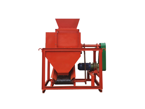 Cassava chipping machine